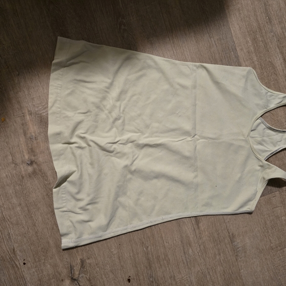 Lululemon - Picture 4 of 8